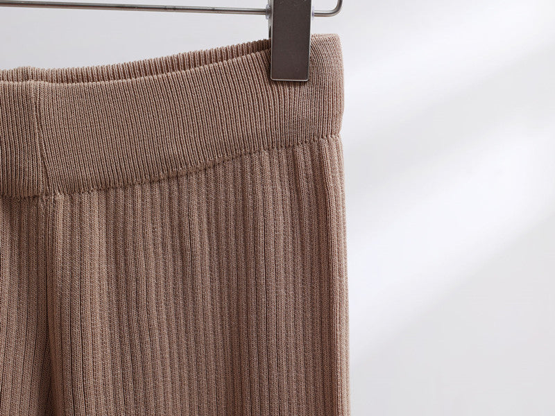 Set Mandinga bej compus din pantaloni si bluza