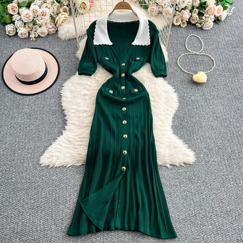 Rochie Acanthe din tricot cu guler lat si decolteu in V