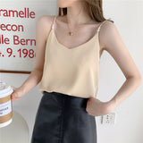 Top Minda crem cu bretele accesorizate cu perle