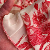 Rochie Ruia rosie cu detalii florale si curea accesorizata