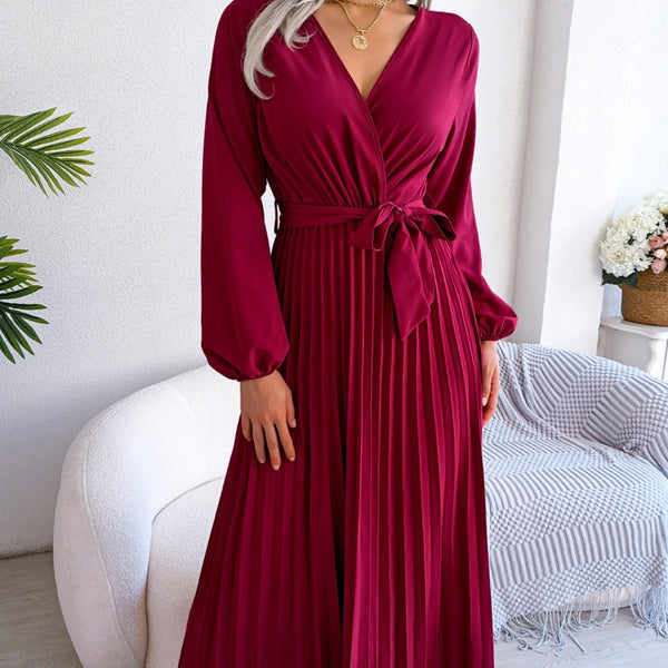Rochie Mirida rosie cu pliuri si cordon accesorizat