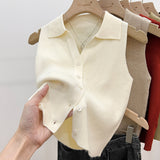 Top Cerise din tricot reiat si nasturi functionali