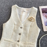 Vesta Venira din tweed cu brosa floare