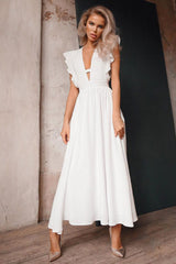 Rochie Sanzy cu decolteu adanc si volanase