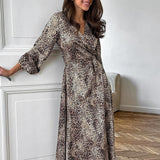 Rochie Gaelia cu decolteu petrecut animal print
