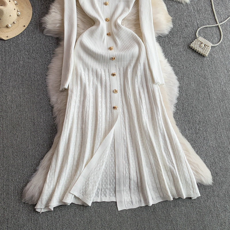 Rochie Ianthe cu nasturi aurii