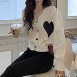 Cardigan Hyla din tricot fin, imprimat cu inimioare