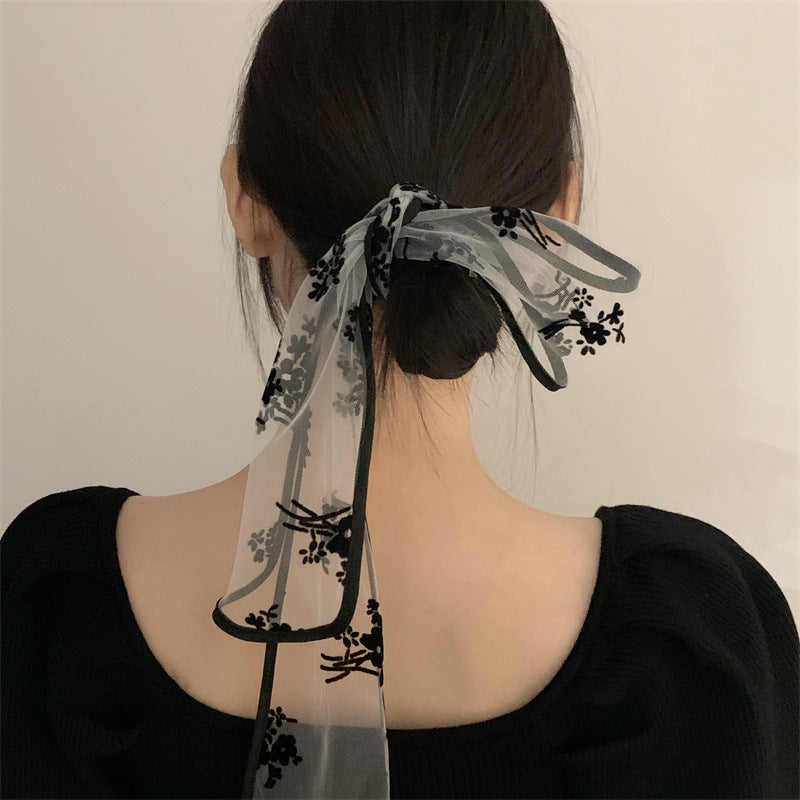 Panglica din organza cu detalii florale din catifea