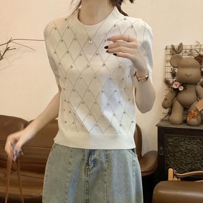 Tricou Sophia alb cu accesorizat cu pietre