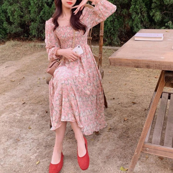 Rochie Brielle cu imprimeu floral si decolteu patrat