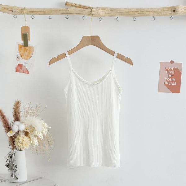 Maiou Althea alb din tricot reiat accesorizat cu perle