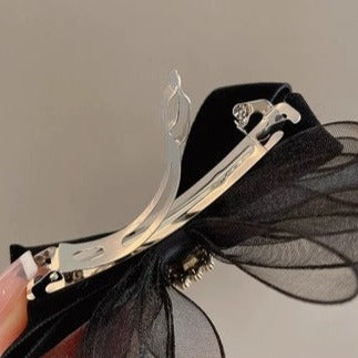 Accesoriu de par tip fundita cu clips sau clama