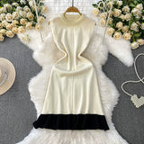Rochie tricotata Borra cu perle la gat