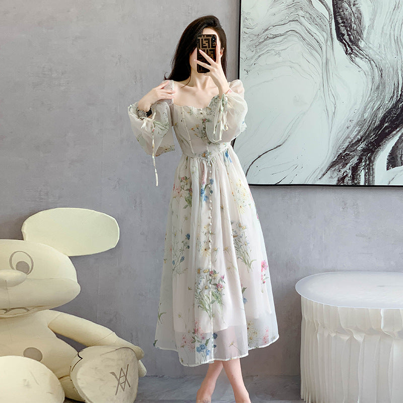 Rochie Fauna cu imprimeu floral si nasturi imbracati