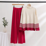 Compleu Magdy roz compus din bluza si pantaloni