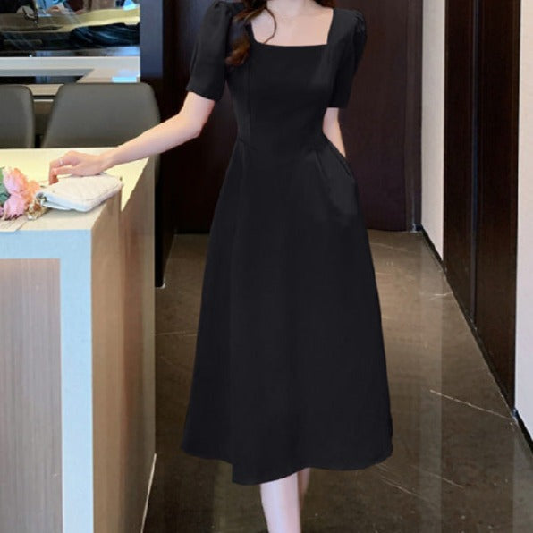 Rochie Lara neagra cu decolteu patrat si umeri bufanti