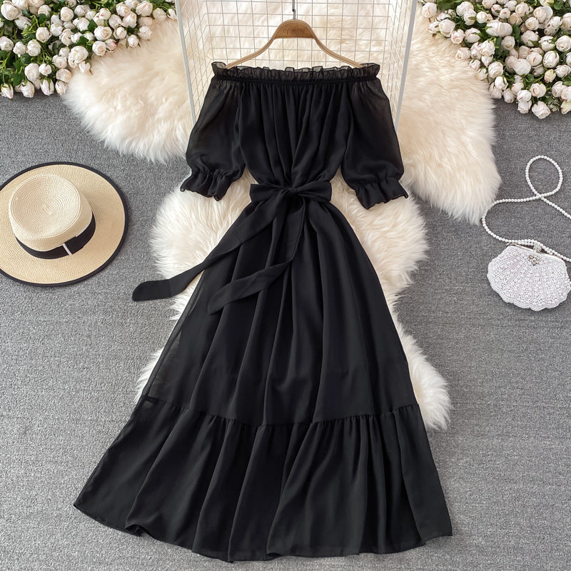 Rochie Kaliope neagra cu decolteu tip barcuta