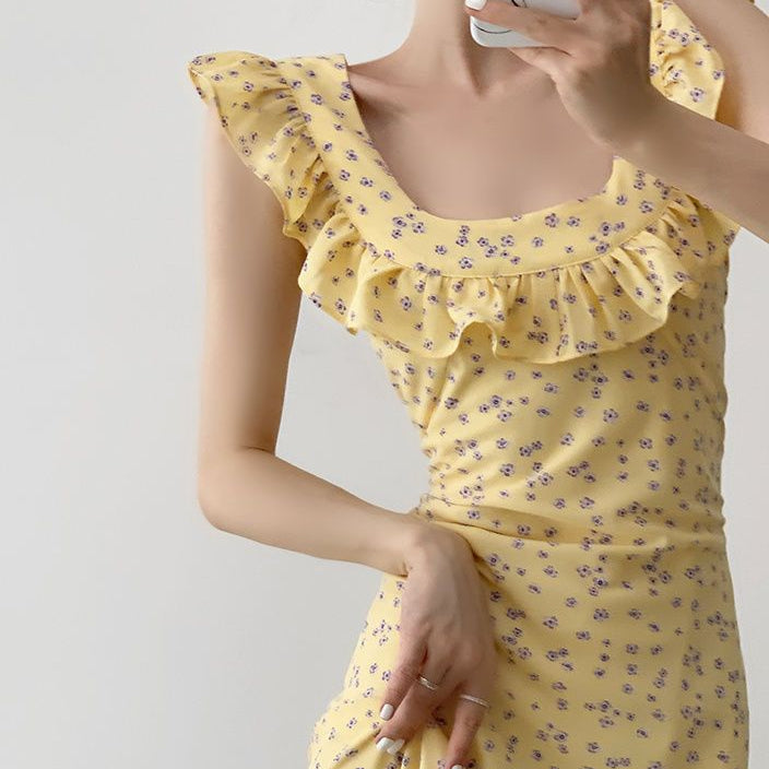 Rochie Maribelle cu decolteu patrat si volanase