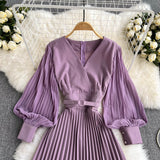 Rochie Lyra mov cu maneci tip clopot si curea accesorizata
