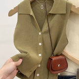 Top Cerise din tricot reiat si nasturi functionali