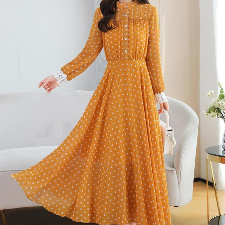 Rochie Adora galbena cu mansete din dantela si imprimeu buline