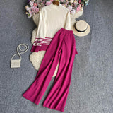 Compleu Magdy roz compus din bluza si pantaloni