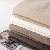 Pantaloni Laelia din tricot cu talie elastica si buzunare laterale