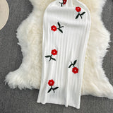 Rochie tricotata Rossy cu flori brodate