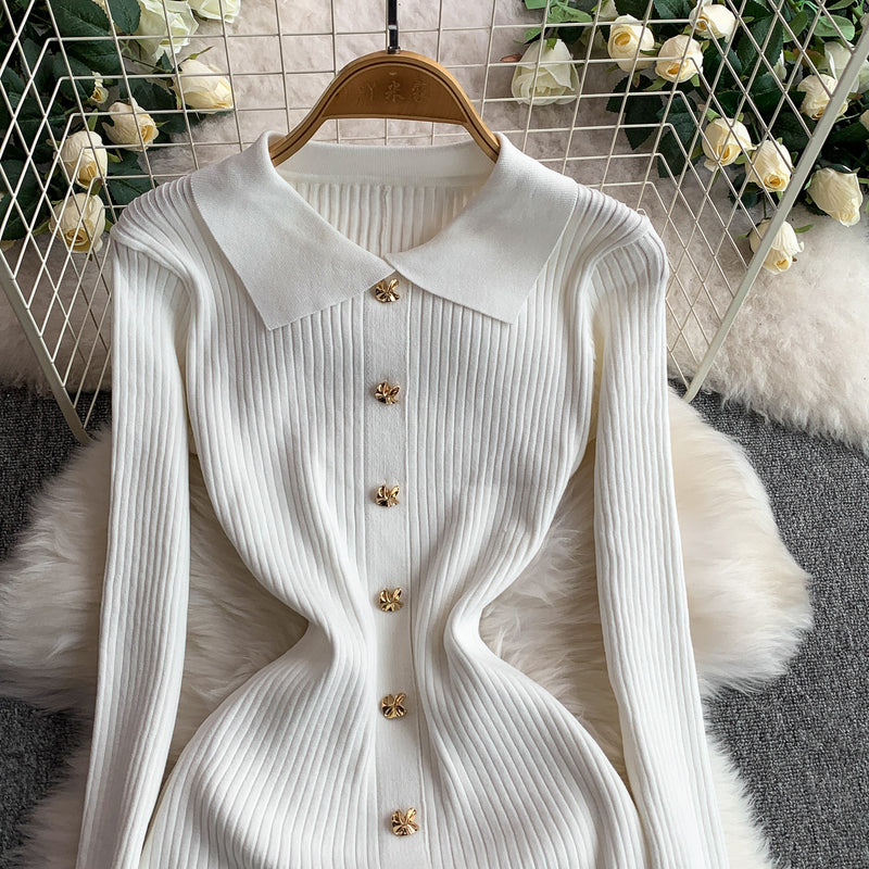 Rochie Ianthe cu nasturi aurii