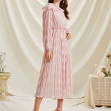 Rochie Yolanda roz pastel din voal cu pliuri
