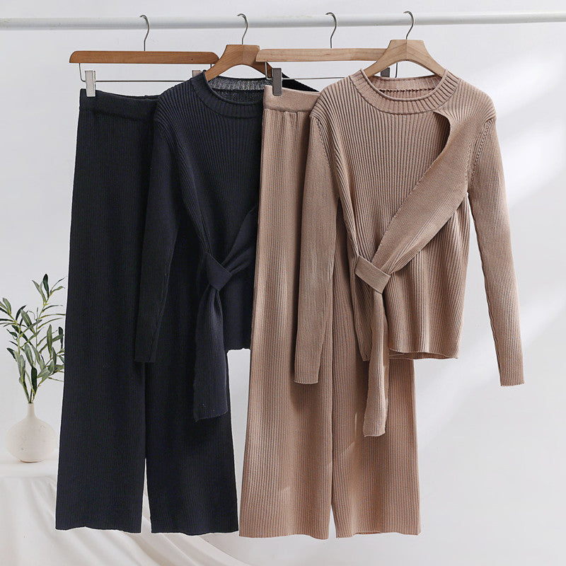 Set Mandinga bej compus din pantaloni si bluza