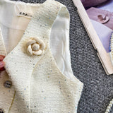 Vesta Venira din tweed cu brosa floare