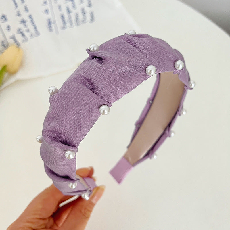 Cordeluta din material textil cu perle