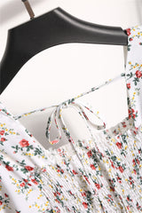 Rochie Danisha alba cu imprimeu floral, decolteu patrat si maneci scurte, bufante
