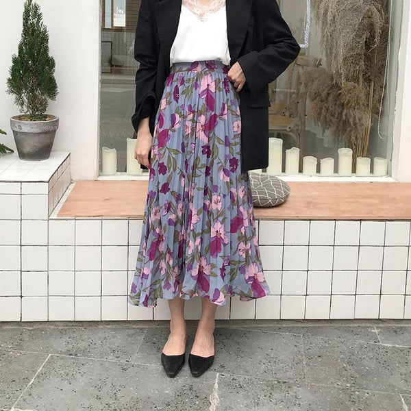 Fusta Victoria albastra cu talie elastica si imprimeu floral
