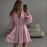 Rochie mini Karita in carouri cu guler lat