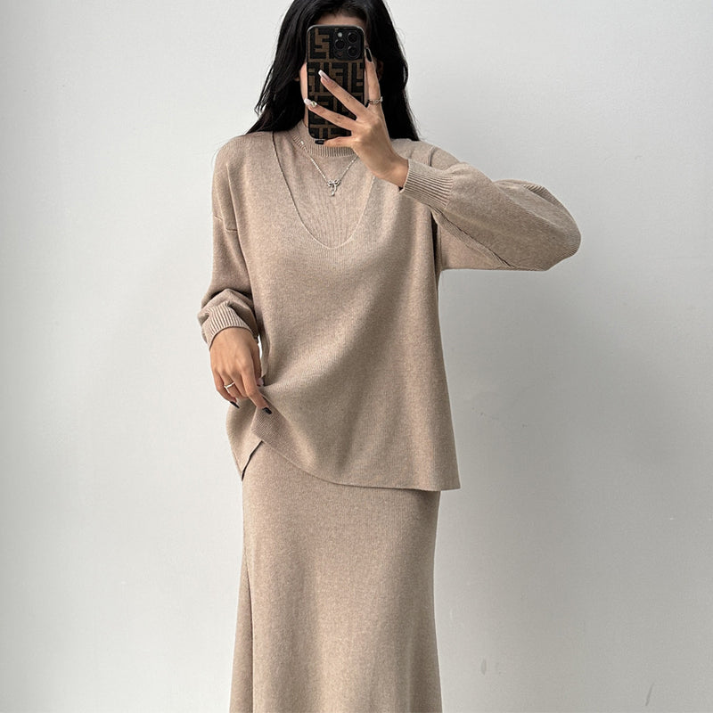Set Jaquel compus din rochie si top