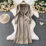 Set Jatka compus din cardigan si rochie din tricot moale