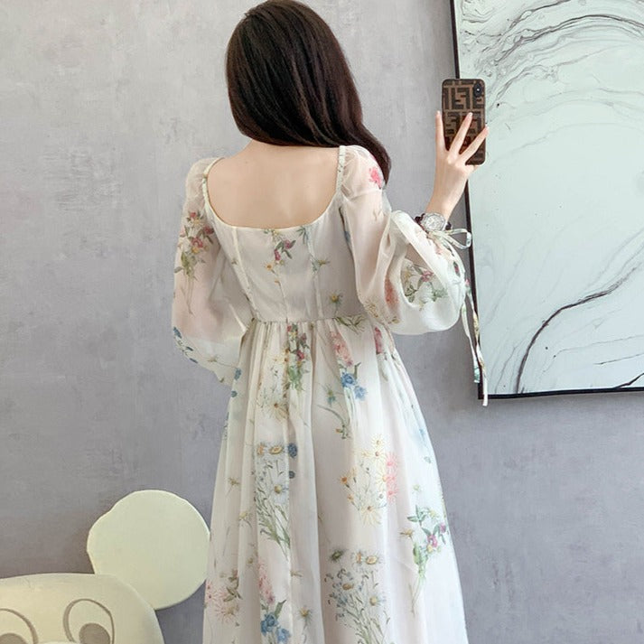 Rochie Fauna cu imprimeu floral si nasturi imbracati