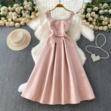 Rochie Angelyn cu perle si fundita