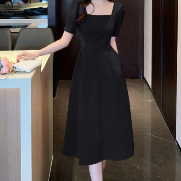 Rochie Lara neagra cu decolteu patrat si umeri bufanti