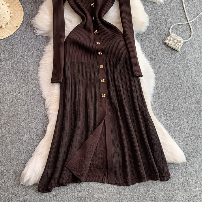 Rochie Ianthe cu nasturi aurii