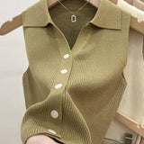 Top Cerise din tricot reiat si nasturi functionali