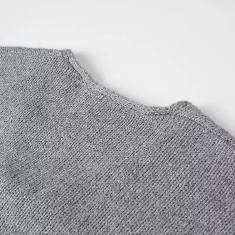 Cardigan Kerina tricotat cu inchidere prin fundite