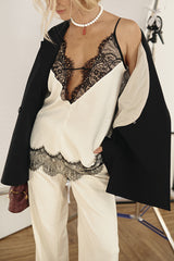 Top Fredda din satin cu terminatii din dantela