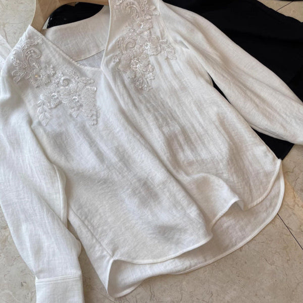 Bluza Charmine cu broderie florala