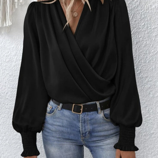 Bluza Roice neagra cu decolteu petrecut