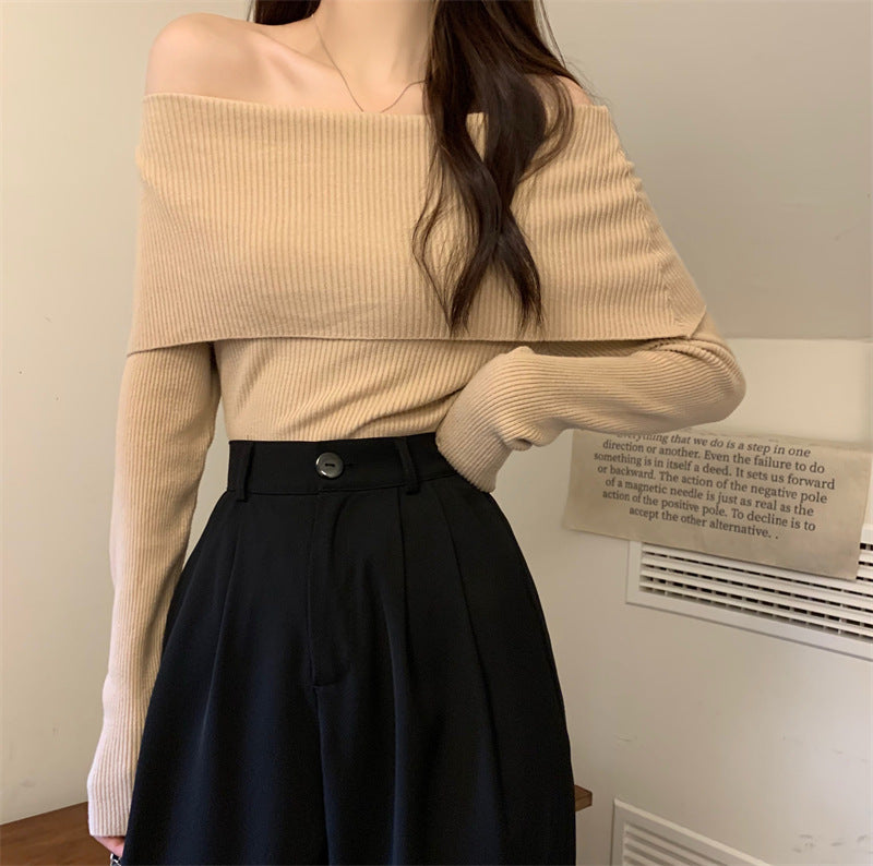 Bluza Unnoa din tricot cu decolteu barcuta cu umeri goi