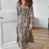Rochie Gaelia cu decolteu petrecut animal print