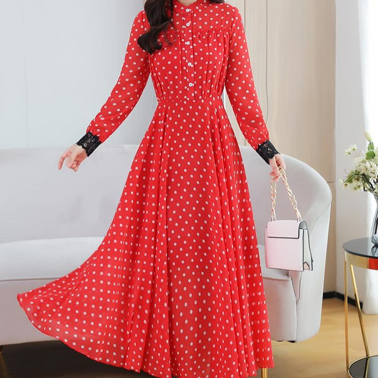 Rochie Adora rosie cu mansete din dantela si imprimeu buline